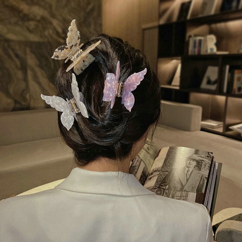 Cutest Evr! Butterfly Clip