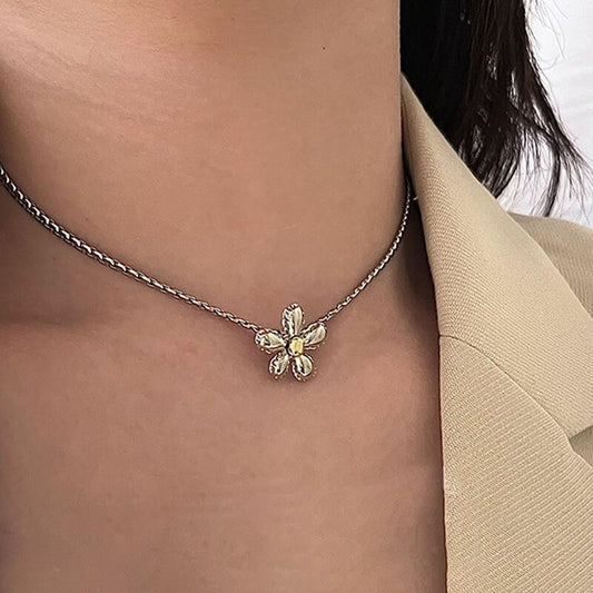 FLWR GRL Charm Necklace