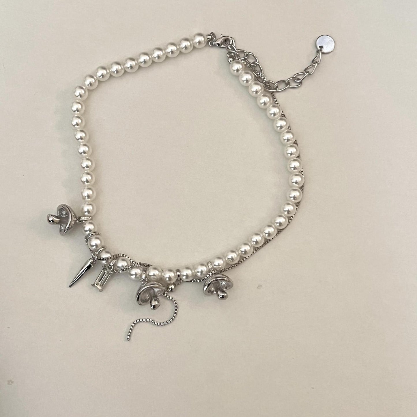 DRAWING MUSHROOMS Pearl Charm Choker